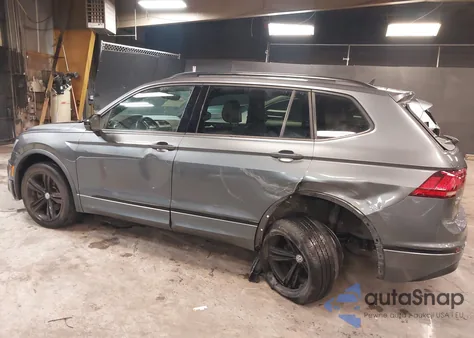 2019 Volkswagen Tiguan 2.0T Se/2.0T Sel/2.0T Sel R-Line/2.0T Sel R-Line Black z USA, uszkodzony, nr VIN 3VV2B7AX0KM191637